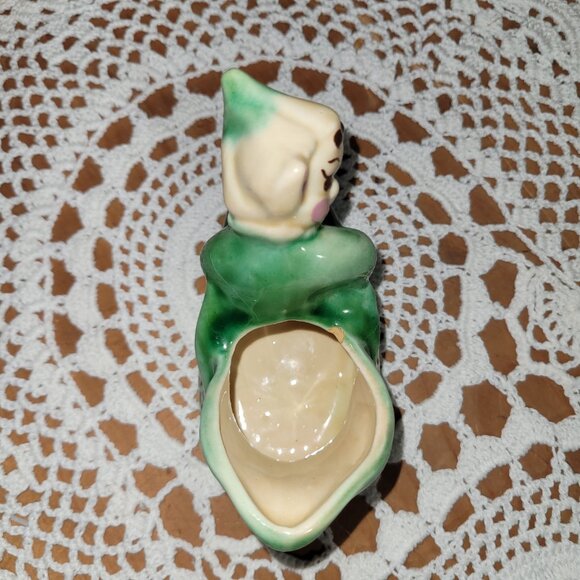 Vintage Porcelain Trinket Planter - Elf Pixie Gnome on a Green Shoe - Plant-pot - Picture 7 of 11